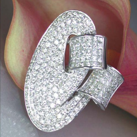 Opulent Diamond Ring (6,16 ct.)