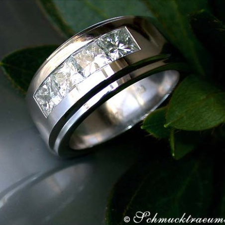 Exclusive Diamond Men's Ring