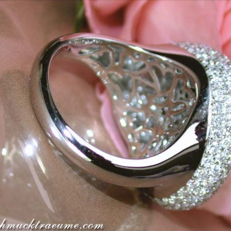 Terrific Heart Ring with Natural Brown & White Diamonds
