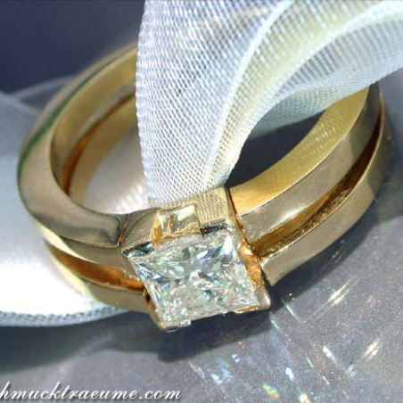 Classy Diamond Solitaire Ring (1,02 ct.)