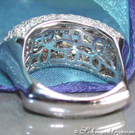 Exclusive Diamond Pavé Ring in White gold 18k