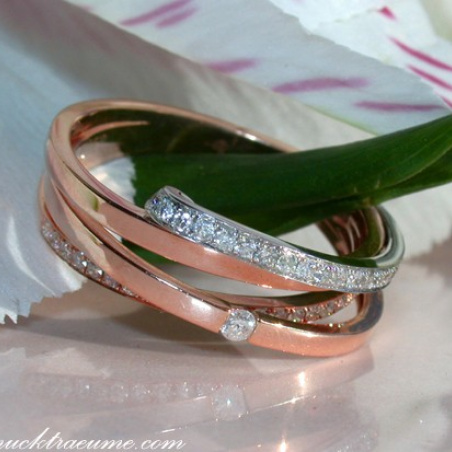 Elegant Two Tone Diamond Ring