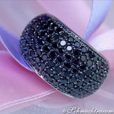 Stately Black Diamond Ring