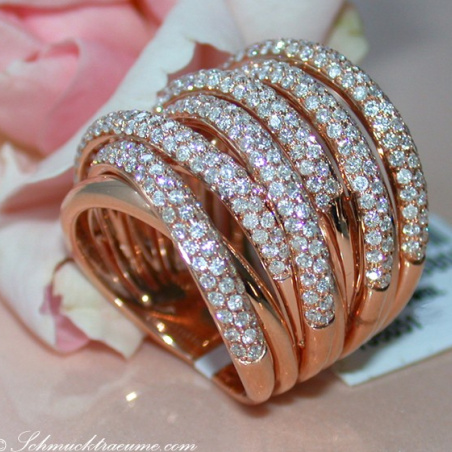 Huge Multi Row Diamond Ring in Rose gold 18k