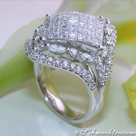 Brillanten Ring mit Marquise und Princess Diamanten