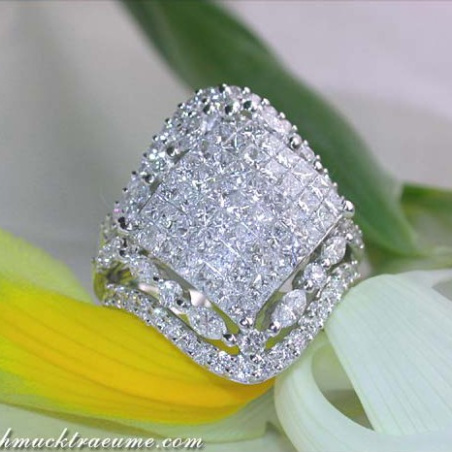 Brillanten Ring mit Marquise und Princess Diamanten