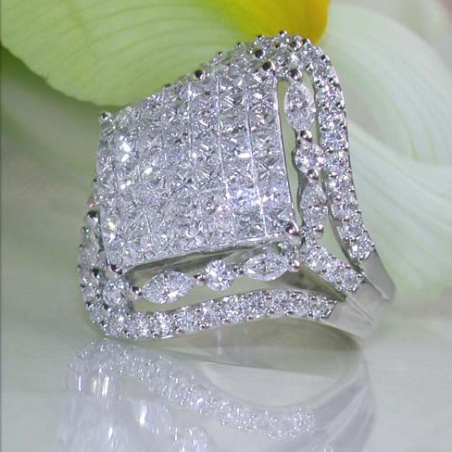 Brillanten Ring mit Marquise und Princess Diamanten
