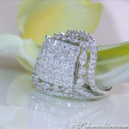 Brillanten Ring mit Marquise und Princess Diamanten