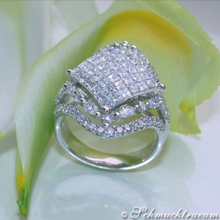 Brillanten Ring mit Marquise und Princess Diamanten