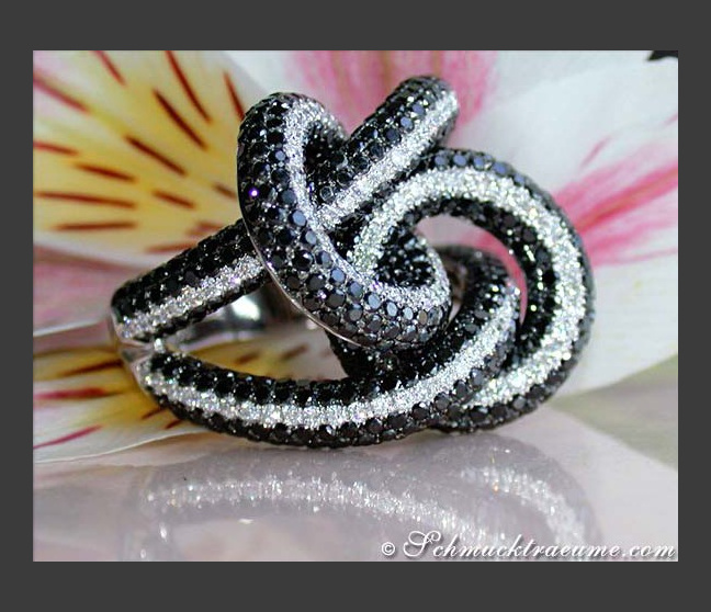 Entwined Black & White Diamond Ring Entwined Black & White Diamond Ring