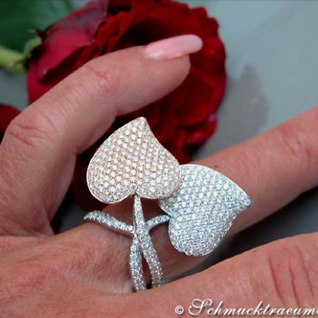 Exquisite Double Heart Diamond Ring in White & Rose Gold 18k