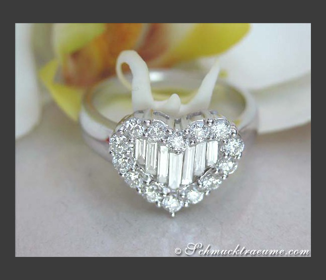 Exquisite Diamond Heart Ring with Taper Diamonds Exquisite Diamond Heart Ring with Taper Diamonds
