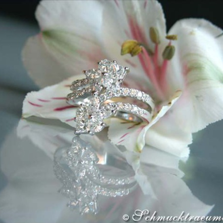 Elegant Diamond Heart Ring (1,88 ct.)