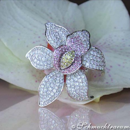 Huge Diamond Ring in a Fantastic Flower Design