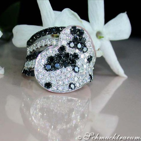 Ausgefallener schwarz weiß Diamanten Ring