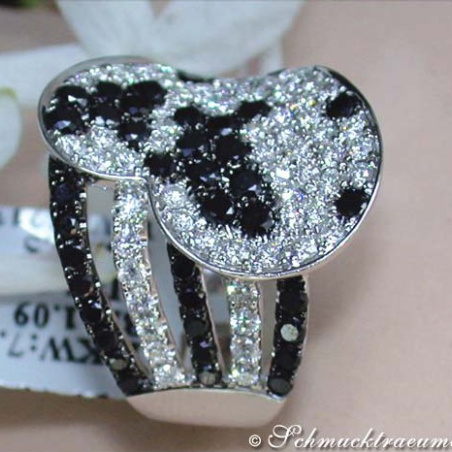 Ausgefallener schwarz weiß Diamanten Ring