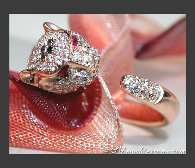 Attractive Panther Ring with Diamonds Attractive Panther Ring with Diamonds