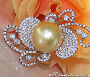 Magnificent Golden Southsea Pearl Ring with Diamonds