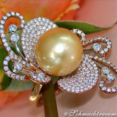 Magnificent Golden Southsea Pearl Ring with Diamonds