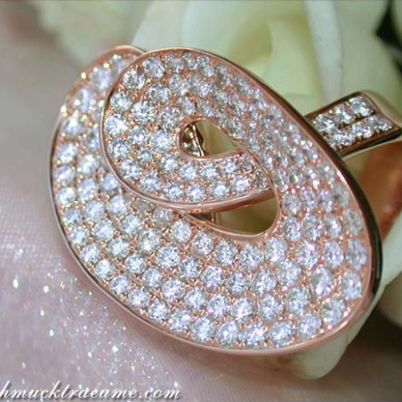 Extravagant Diamond Ring in Rose Gold 18k