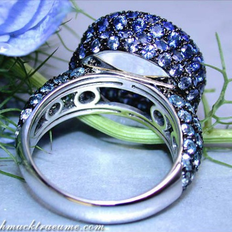 Spectacular Blue Topaz Ring with Sapphires