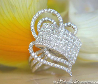 Glorious Princess Diamond Ring