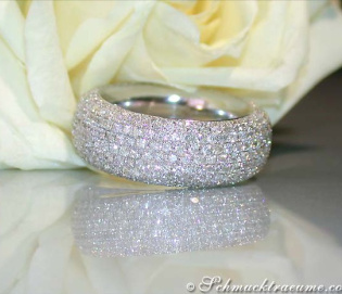Heavy Diamond Eternity Ring (3,63 ct.)