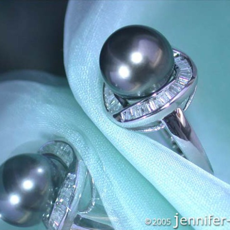 Tahitiperle Ring mit Trapez Diamanten in Weißgold 585