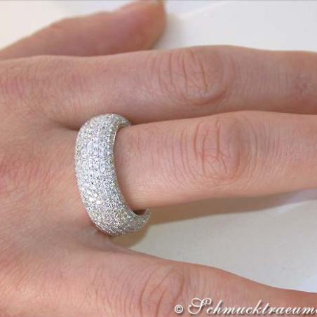 Heavy Diamond Eternity Ring (3,63 ct.)