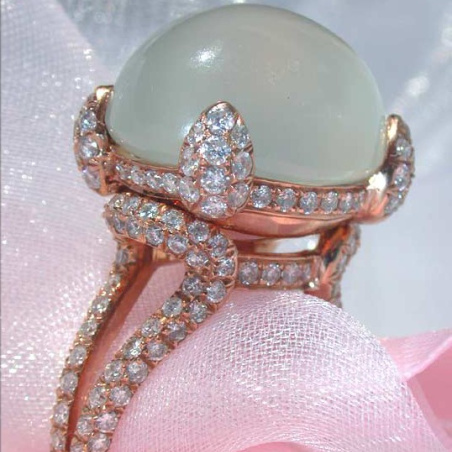 Magnificent Moonstone Ring with Diamonds