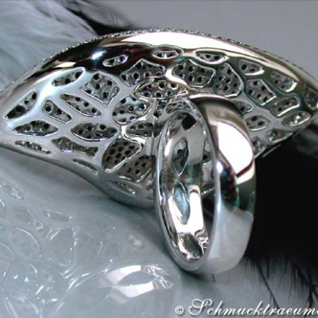 Opulent Black & White Diamond Leaf Style Ring