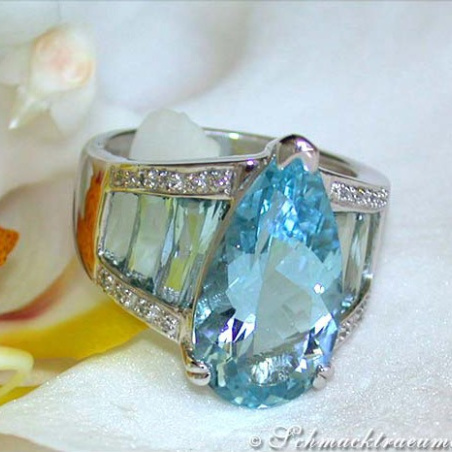 Huge Aquamarine Pear Ring with Diamonds