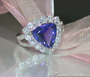 Premium Tanzanite Ring with Diamonds