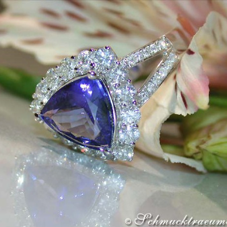 Premium Tanzanite Ring with Diamonds