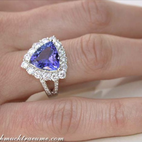 Premium Tanzanite Ring with Diamonds