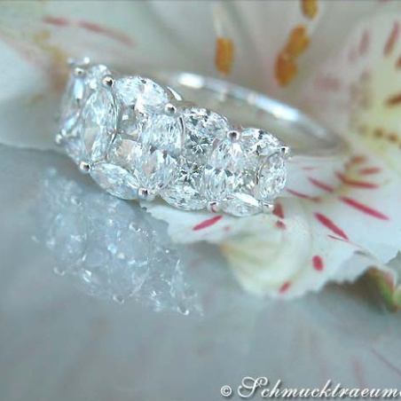 Exquisite Marquise and Princess Cut Diamond Ring