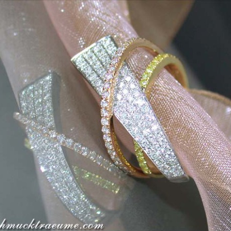 Beautiful Yellow & White Diamond Ring