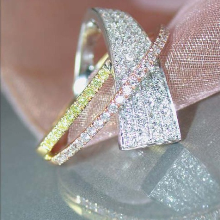 Beautiful Yellow & White Diamond Ring