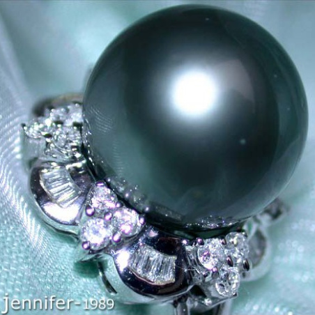 Edler Tahitiperle Ring mit Diamanten (Baguette & Brillant Schliff)