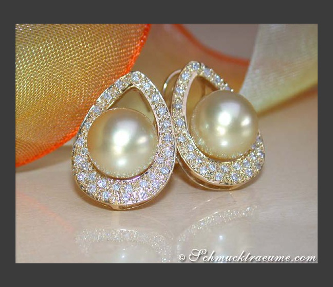 Golden Southsea Pearl Studs with Diamonds (Mikimoto Design) Golden Southsea Pearl Studs with Diamonds (Mikimoto Design)