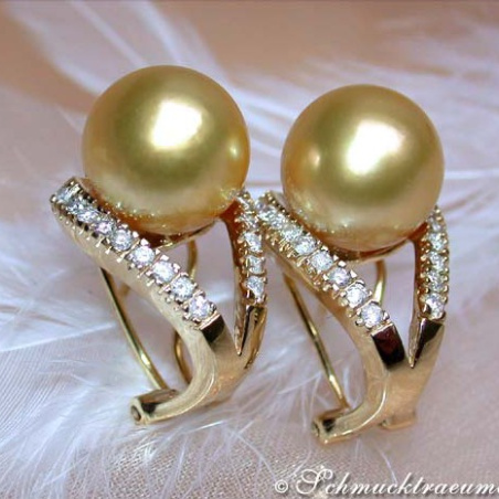 Attractive Golden South Sea Pearl Earrings with Diamonds