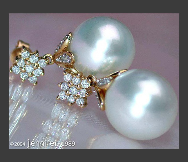 Southsea Pearl Earrings with Diamond Squares Southsea Pearl Earrings with Diamond Squares