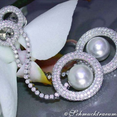 Impressive South Sea Pearl Earrings with Diamonds (70 mm)