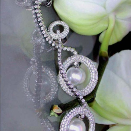 Impressive South Sea Pearl Earrings with Diamonds (70 mm)