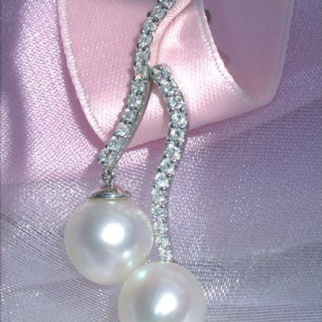 Curved Southsea Pearl Earrings with Diamonds
