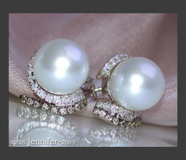 Southsea Pearl Studs with white & brown Diamonds Southsea Pearl Studs with white & brown Diamonds