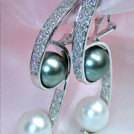 Terrific Tahitian Pearl & South Sea Pearl Earrings