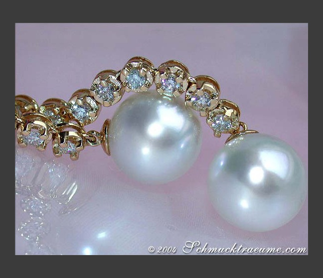 Extra long Southsea Pearl Dangling Earrings with Diamonds Extra long Southsea Pearl Dangling Earrings with Diamonds