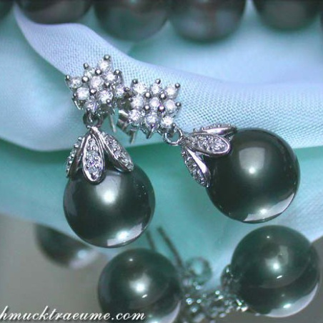 Tahitian Pearl Earrings with Diamond Squares