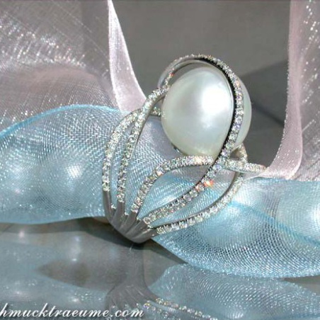 Südseeperle Ring mit Brillanten